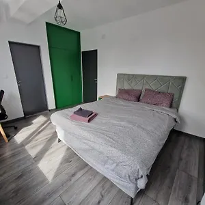 Cozy Near City Center, Parks And Metro Gazde/Camere de închiriat